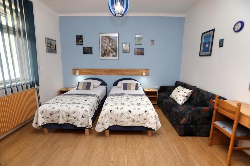 Rooms With A Parking Space Trogir - 17442 Chambre photo